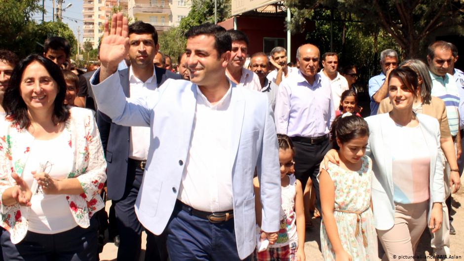 Selahattin Demirtaş 4 Kasım 2016'dan bu yana tutuklu bulunuyor