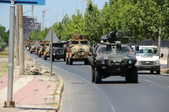 Diyarbakır'da askeri hareketlilik