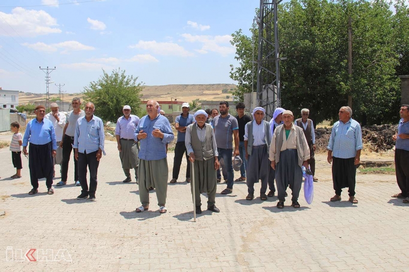 20 yıldır suya hasret kalan mahalle sakinleri yetkililere seslendi: Su sorunumuz çözülsün 