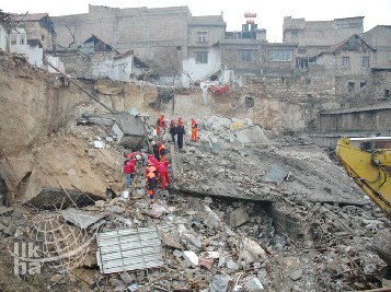 Gaziantep'te iki Toprak Ev A‡öktü