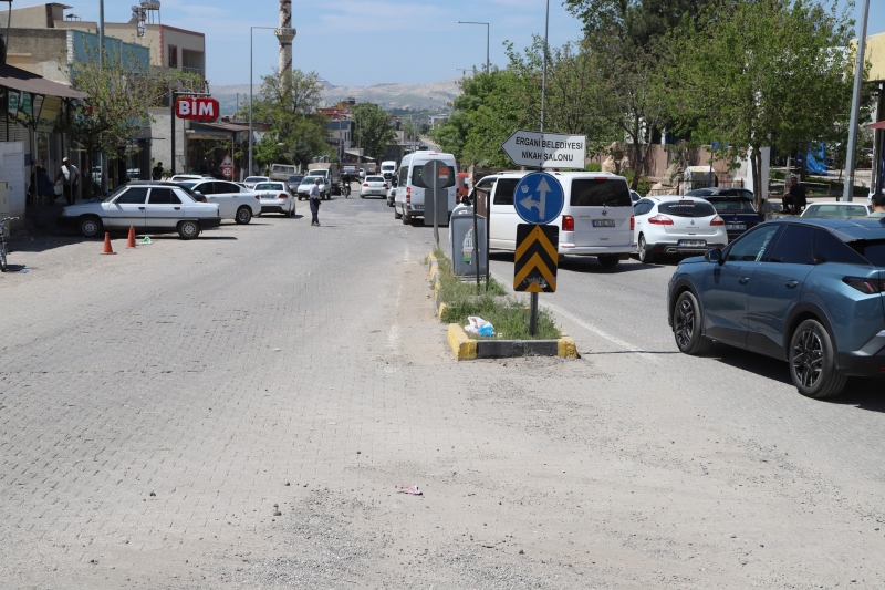 Çermik yolu çözüme kavuşuyor