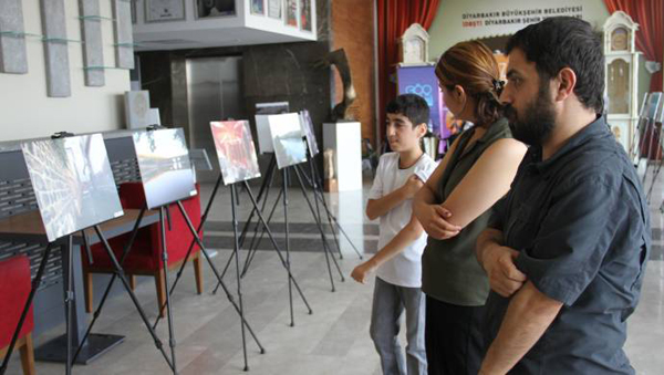 ‘ÇOCUKLARIN GÖZÜNDEN DİYARBAKIR’ SERGİSİ BEĞENİ TOPLADI