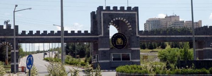 Dicle Aœniversitesi'nde Paralel değişiklik