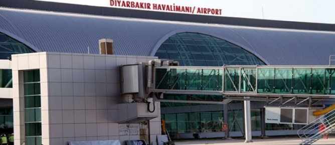 Diyarbakır havalimanı uçuşa kapandı!