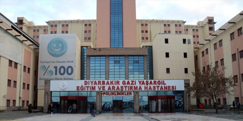 Diyarbakır'da 600 sağlıkçıya Covid-19 tanısı konuldu