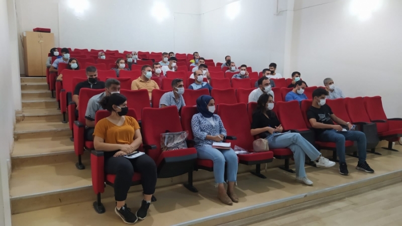 Diyarbakır'da hizmet sektörü çalışanlarına hijyen eğitimi 