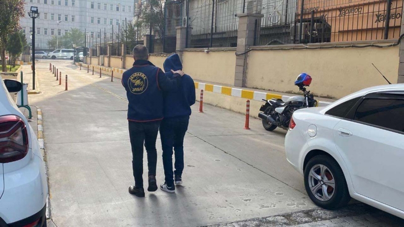 Diyarbakır’da JASAT operasyonu: 76 firari yakalandı