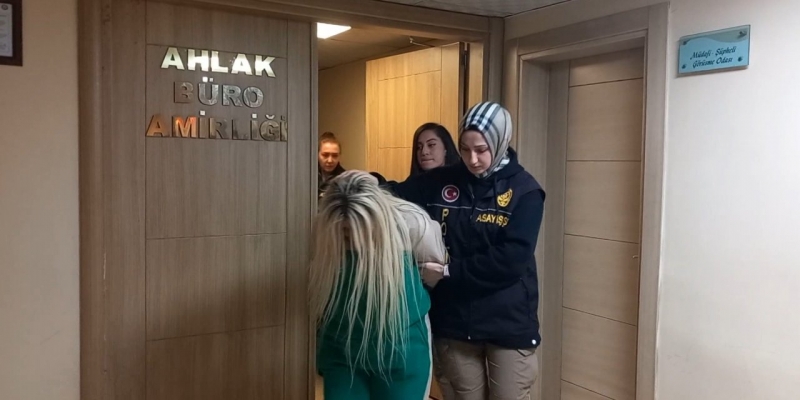 Diyarbakır’da masaj salonlarına polis baskını!