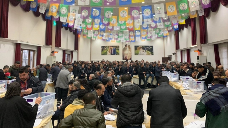 Ergani DEM Parti'de seçim sonuçları ikinci tura kaldı