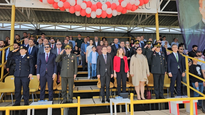 Ergani'de 23 Nisan coşkusu