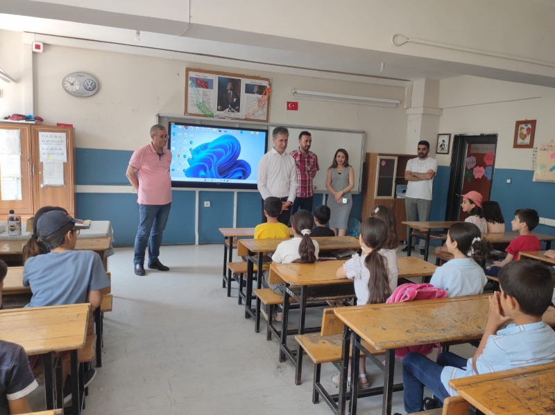 Ergani’de 37 bin 493 öğrenci karne aldı