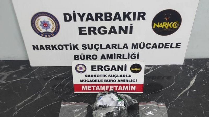 Ergani’de  şüpheli şahsın üzerinden uyuşturucu bulundu