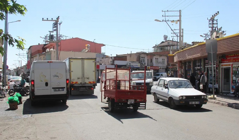 Ergani'nin trafik ve otopark sorunu çekilmez hale geldi