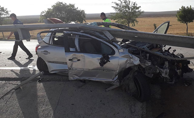 Feci kaza: 3'ü çocuk 5 kişi yaralandı