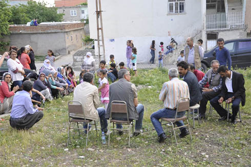 KARTALMIŞ HALK GUNU DUZENLEDi