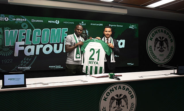 Konyaspor, Ugandalı oyuncu Farouk Miya ile 3 yıllık sözleşme imzaladı