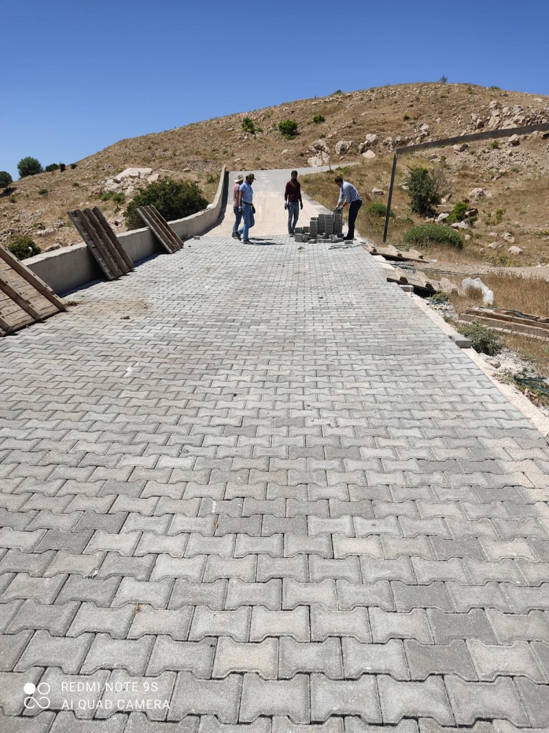 Makam Dağı yolu yenileniyor