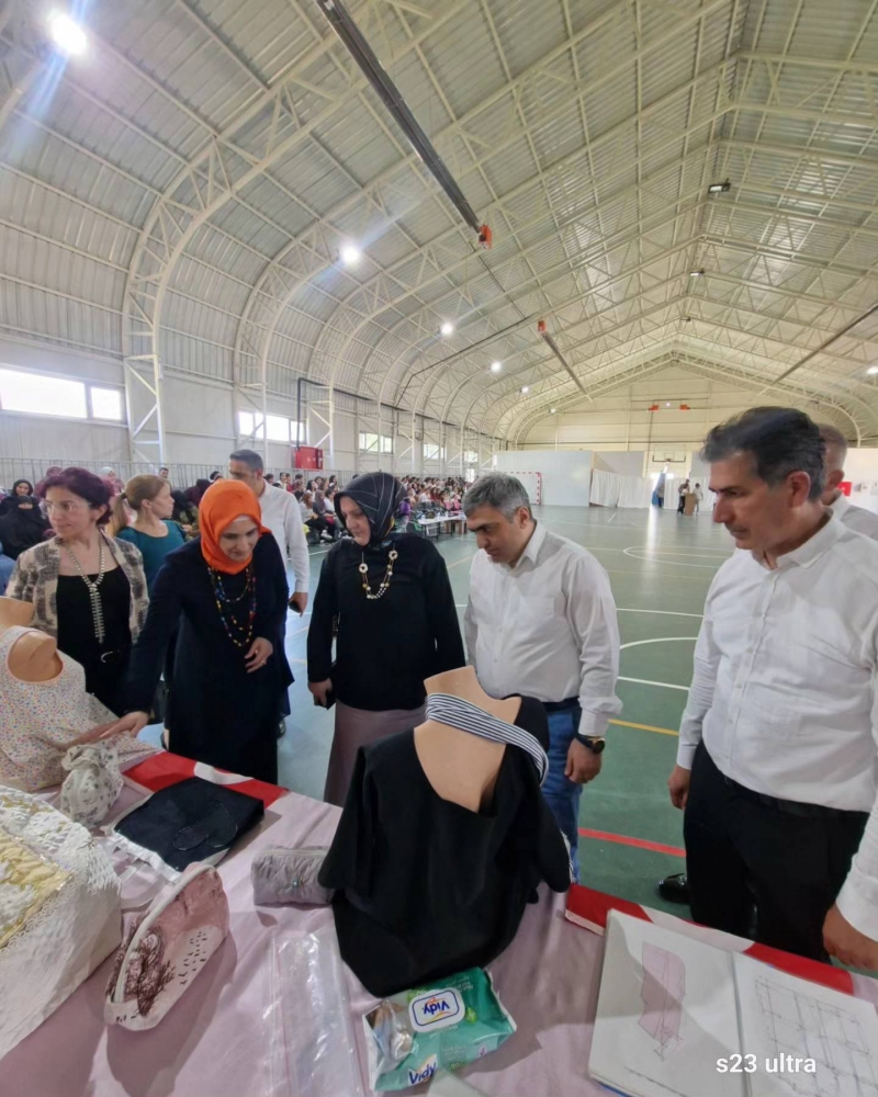 Moda Tasarım Bölümü Öğrencilerinin Tasarımları Defile ile Sergilendi