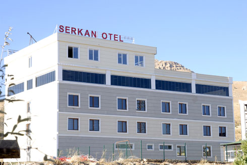 Serkan Otelç™den Görkemli Açılış