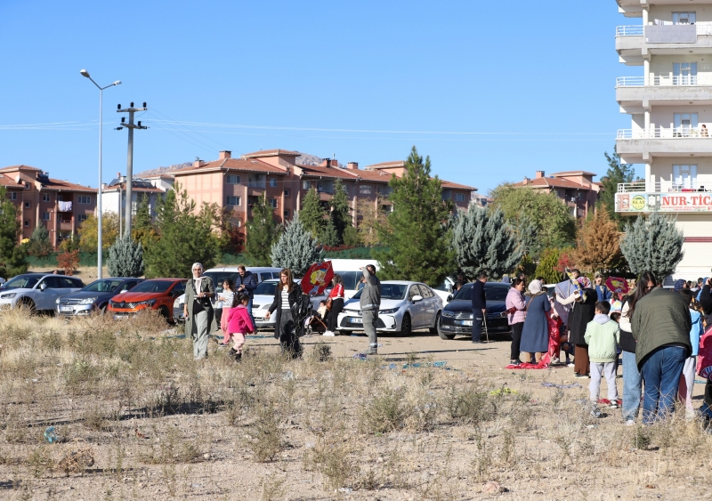 Uçurtmalar Özgürlük İçin Gökyüzüne Uçtu