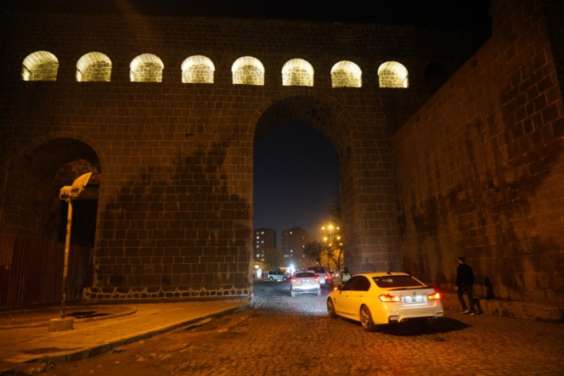 Urfakapı araç trafiğine açıldı 