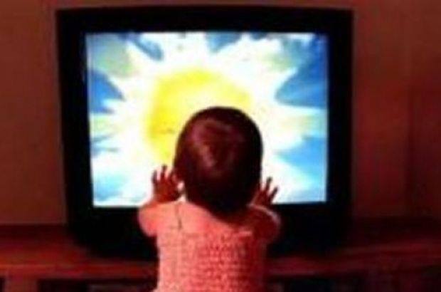 Üzerine televizyon düşen 3 yaşındaki çocuk hayatını kaybetti!