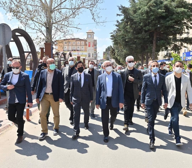 Vali Karaloğlu, Ergani'de vatandaşlarla buluştu