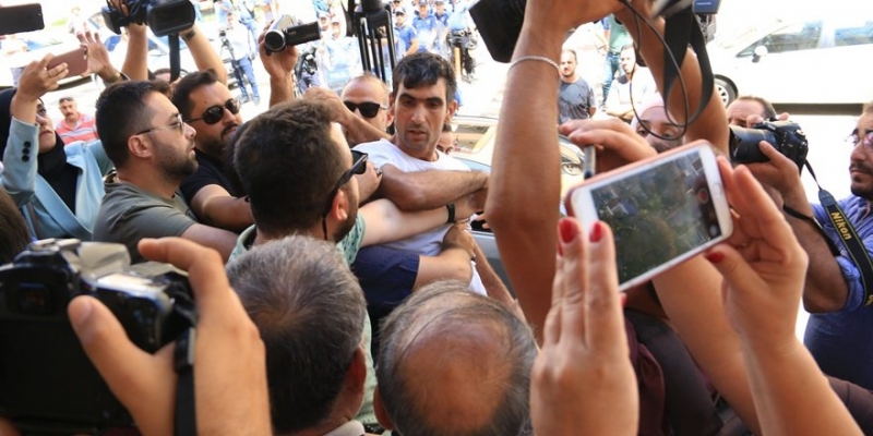 Vatan Partililer ile HDP'lier arasında Diyarbakır'da gerginlik