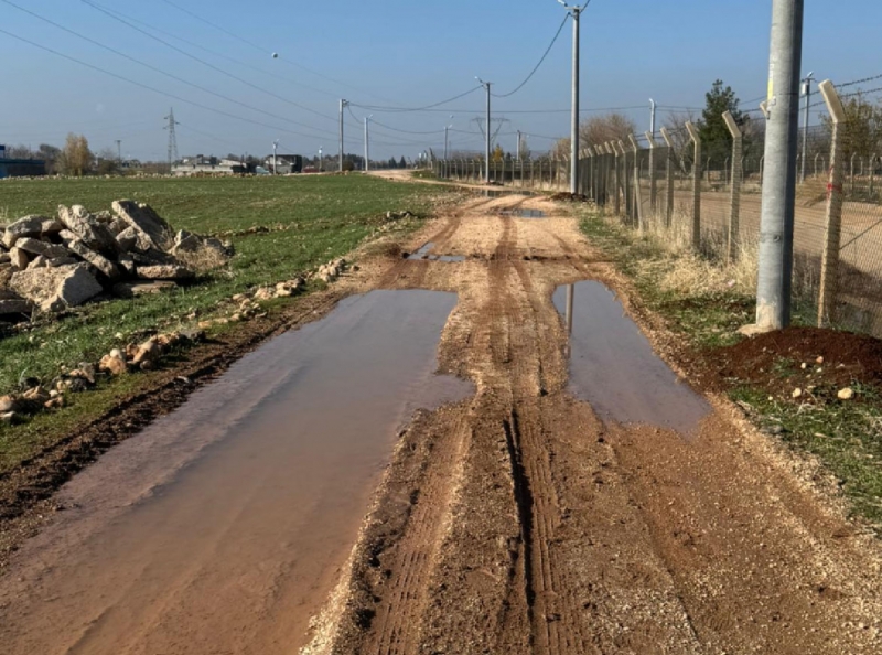 Vatandaşın Yolu Kullanılamaz Hale Geldi