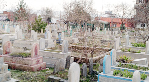 Vatandaşlar Yeni Mezarlık Alanı İstiyor