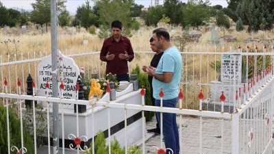 15 Temmuz şehidinin ailesi hüznü ve gururu bir arada yaşıyor