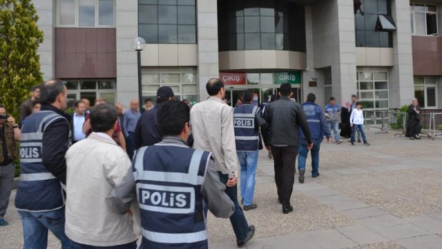 Diyarbakırç™da 521 kişi tutuklandı