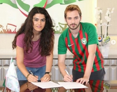 Amedspor Şentürk'le 1 yıllık anlaşma imzaladı