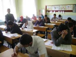 Ergani 'de Açıköğretim lisesi sınavları yapıldı