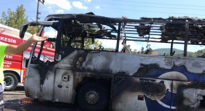 Balıkesir'de otobüs alev aldı: 5 Ölü