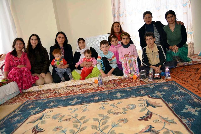 ERGANi BELEDiYESi ŞENGALLi A‡OCUKLARI SEViNDiRDi