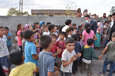 “BELEDİYE, MAZARET ÜRETMEDEN HİZMET YAPIYOR”  