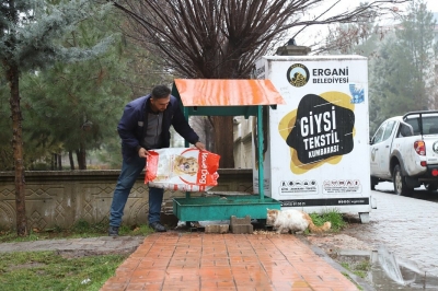 Belediye, Soğuk Havalarda Sokak Hayvanlarını Unutmadı