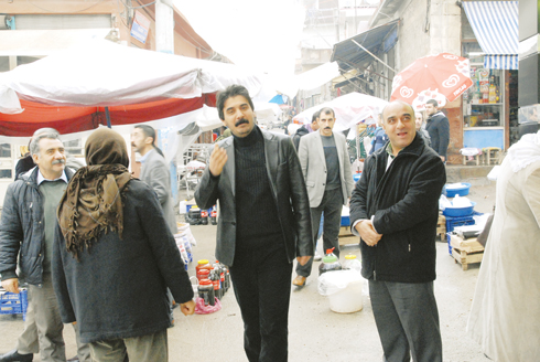 Başkan Pazar Yerini Gezdi