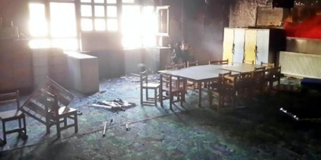 Beş okula molotof ve ses bombalı saldırı