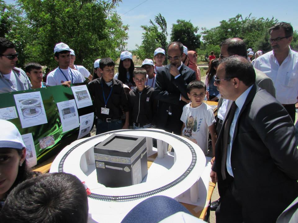 Ergani'de Tübitak 4006 Bilim Fuarı Açıldı