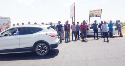 Buğday pazarın giriş kavşağı kapatıldı