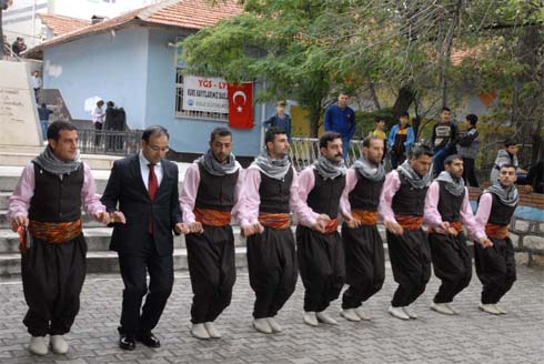 Erganiç™de Cumhuriyet Bayramı Kutlamaları Yapıldı