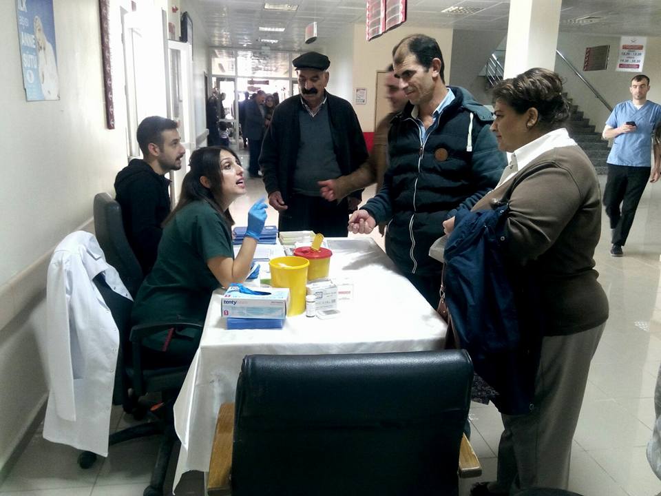 Ergani Devlet Hastanesi'nde diyabet farkındalık standı kuruldu