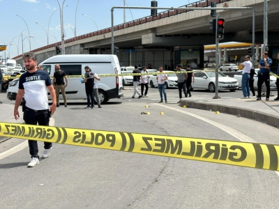 Diyarbakır’da silahlı çatışma: Olay yerinden geçen korumalar müdahale etti!