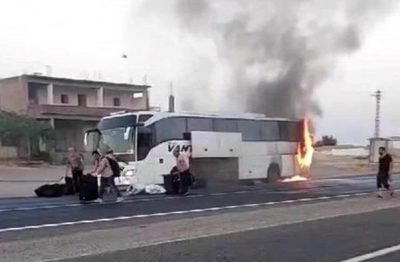 Diyarbakır'da Yolcu Otobüsü Alev Aldı
