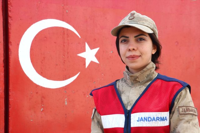 Mesleğini Severek Yapıyor