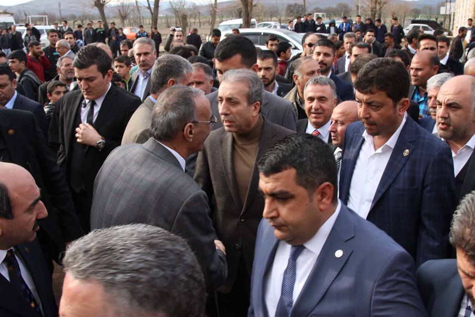 AK PARTiç™DEN  HALK TOPLANTISI