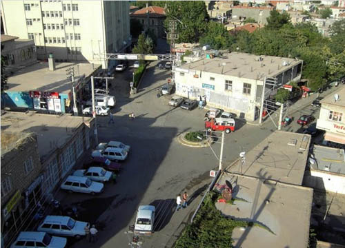 Ziya Gökalp Caddesi Şevki Yıldırım caddesi olarak değiştirildi