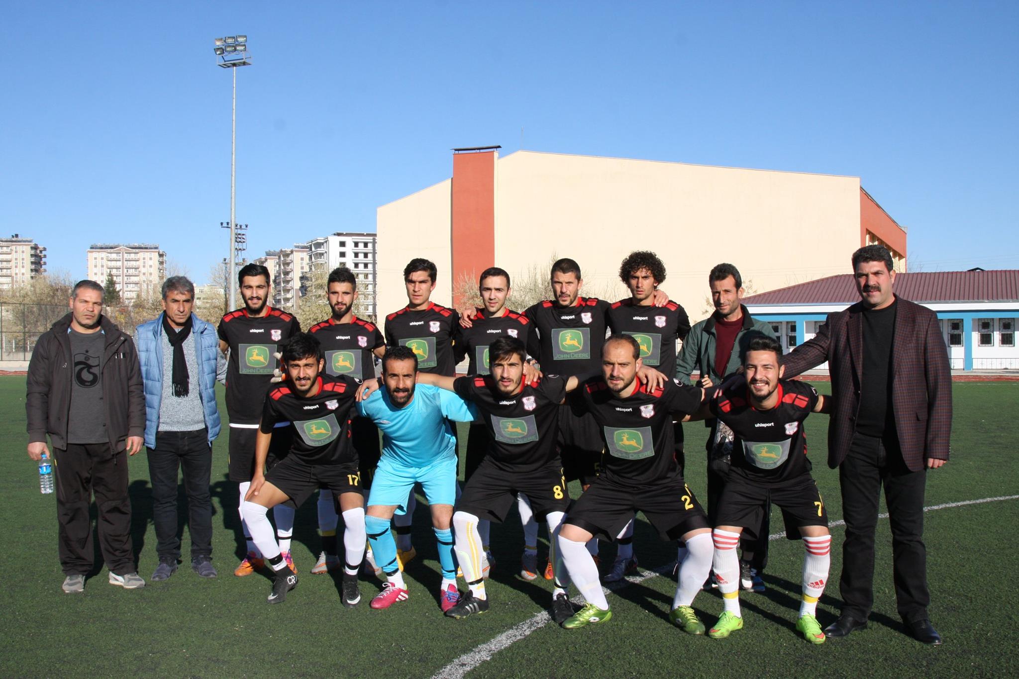 Erganispor, Silvanspor'u 6 1'lık golle uğurladı